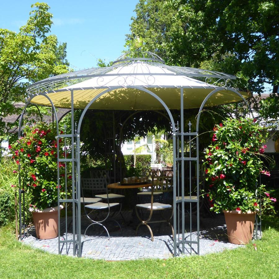 Am Eichholz Galerie & Art-hotel