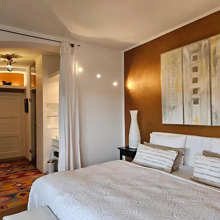 Am Eichholz Galerie & Art-Hotel Мурнау-ам-Штаффельзее Экстерьер фото