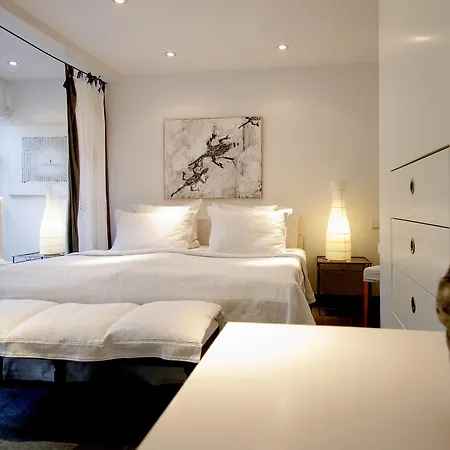 Am Eichholz Galerie & Art-Hotel Мурнау-ам-Штаффельзее Экстерьер фото
