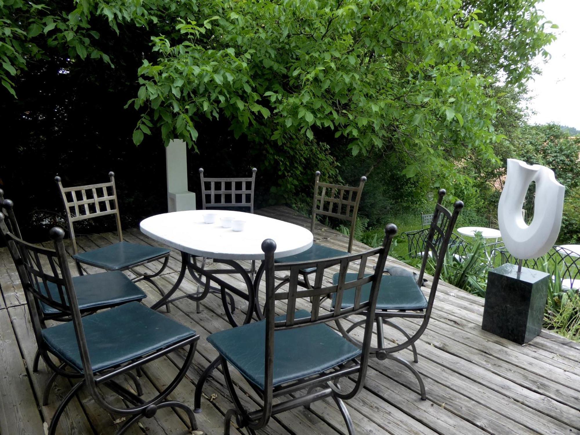 Am Eichholz Galerie & Art-hotel 3*