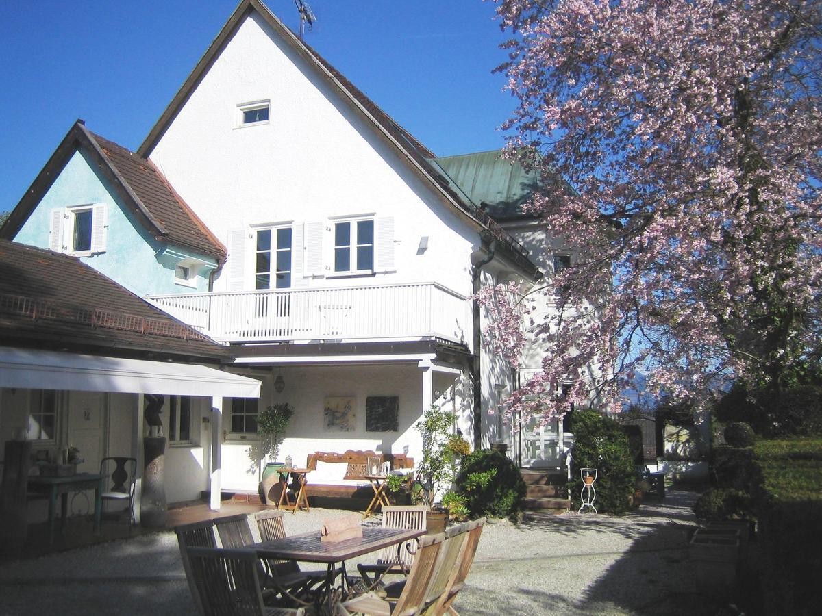 Am Eichholz Galerie & Art-hotel Отель