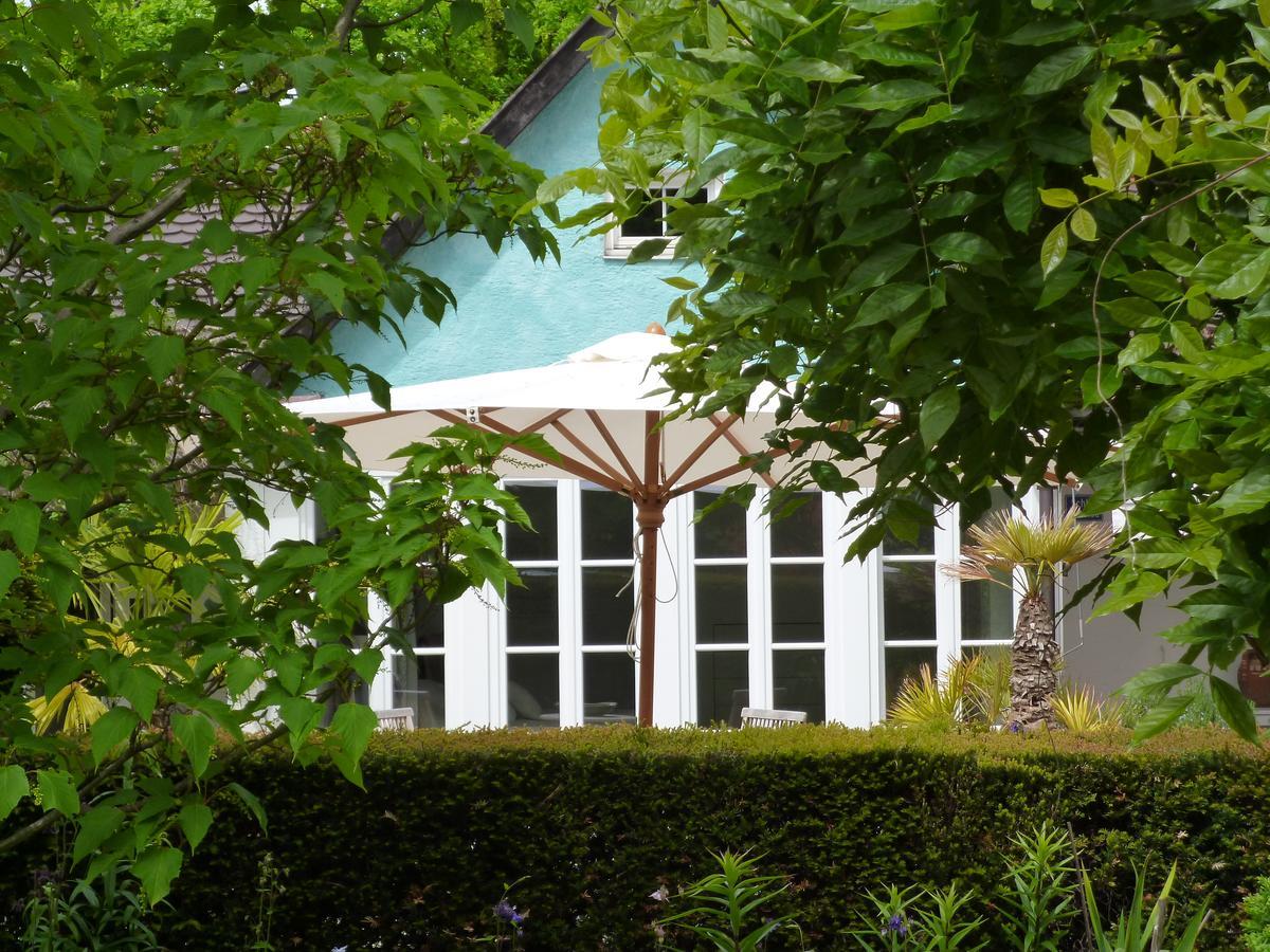 Am Eichholz Galerie & Art-hotel Отель Мурнау-ам-Штаффельзее